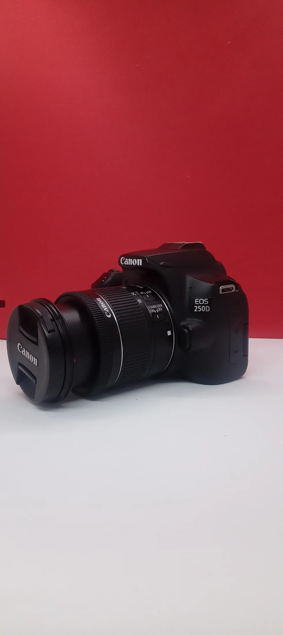 Canon EOS 250D 